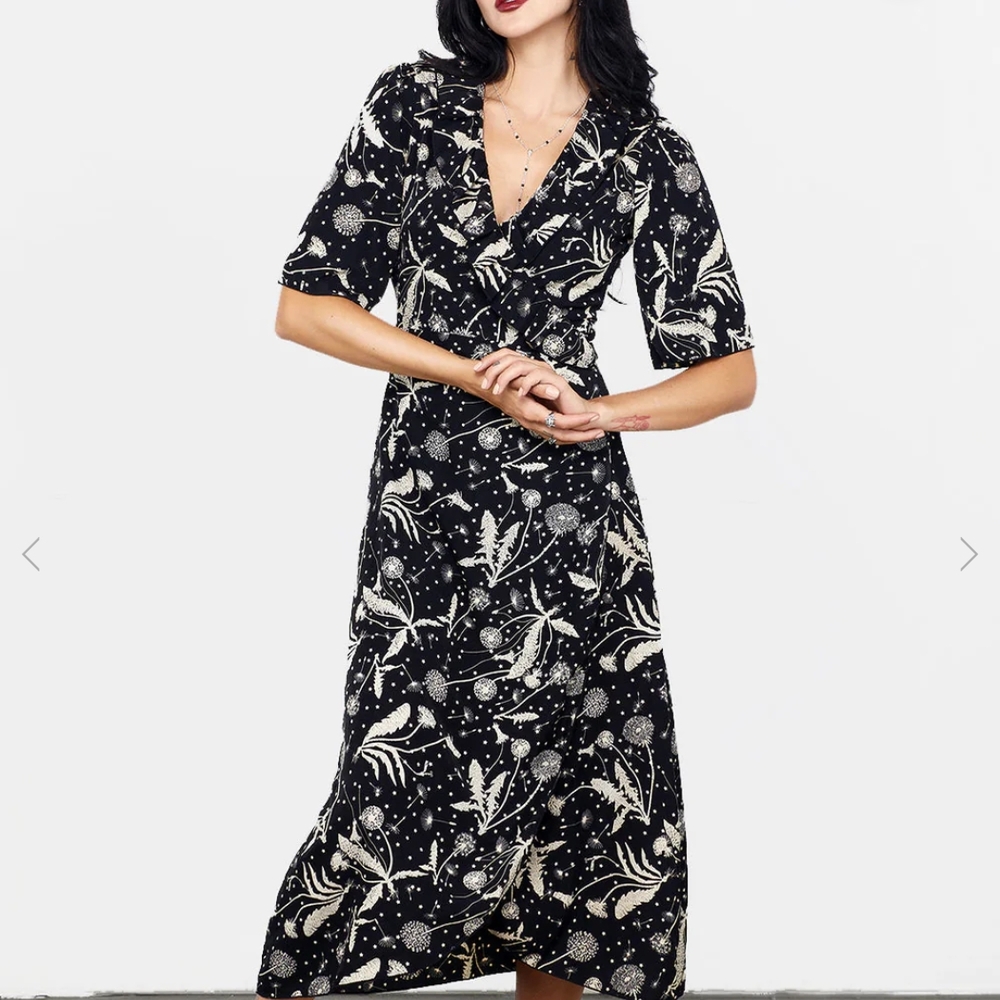 Disturbia Black and Cream Midi Dress
